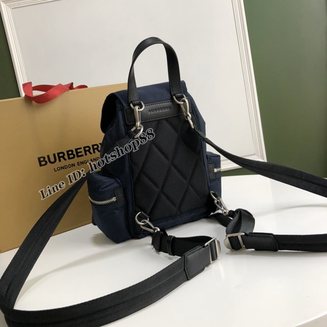 Burberry專櫃新款小號軍旅背包 巴寶莉尼龍布女士雙肩背包 yxb1245